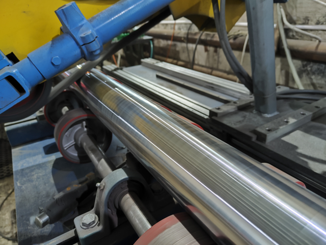 Как штоки гидроцилиндров восстанавливают на современном оборудовании