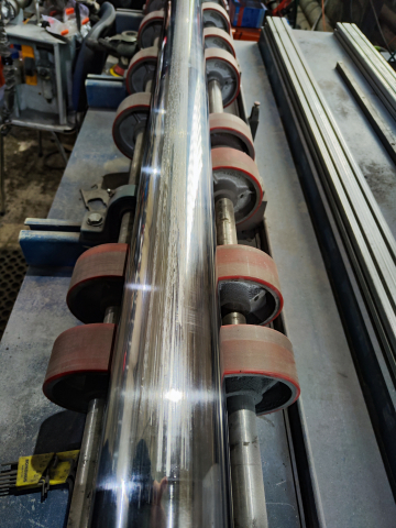 Как штоки гидроцилиндров восстанавливают на современном оборудовании